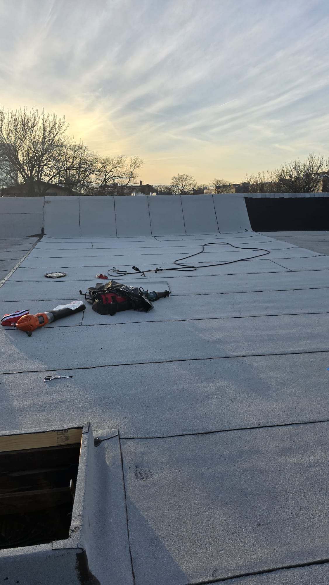 Row house roofing